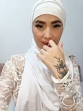 Webcam Model (jamila_zair)  is live.Free join now!