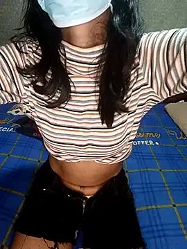 Webcam Model (emali_baba) is live