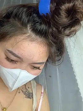 helo-kitty – webcam model profile photo