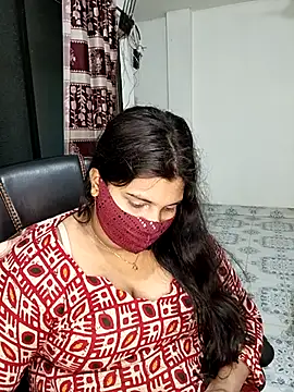 Webcam Model (Hot-Fairy)  is live.Free join now!