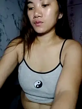 Webcam Model (Rosette0516)  is live.Free join now!