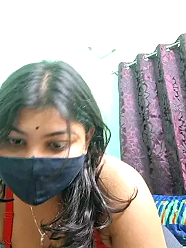 Webcam Model (Prishaa_)  is live.Free join now!