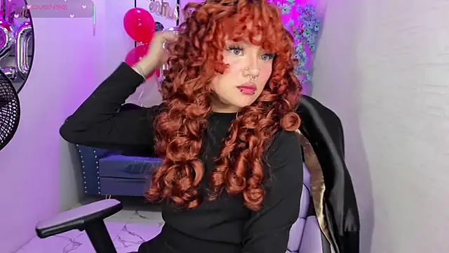 theia_moon - Theia_moon's free webcam - UK Sex Cams