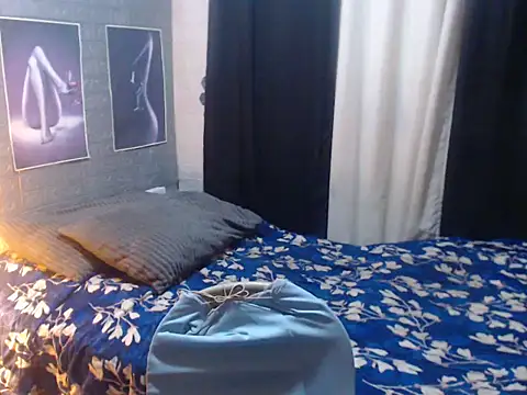 AsianDestroyer webcam