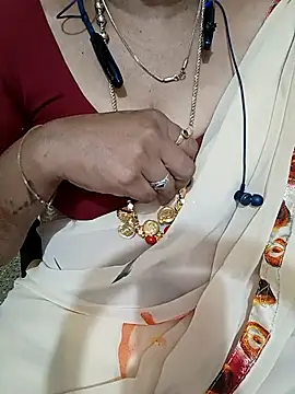 Webcam Model (negatamil) is live