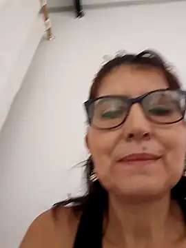 Webcam Model (swity_foster)  is live.Free join now!