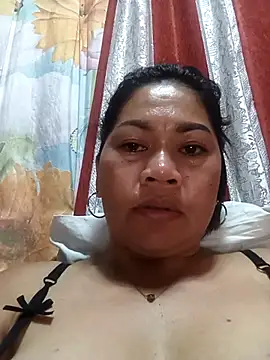 Webcam Model (SweetChubbyMommy_02)  is live.Free join now!