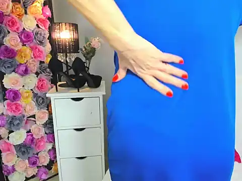 naked livechat CrystalHotty