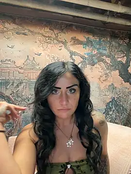 Webcam Model (ValayaNoire)  is live.Free join now!