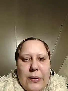 tupo070481 - Tupo070481's free webcam