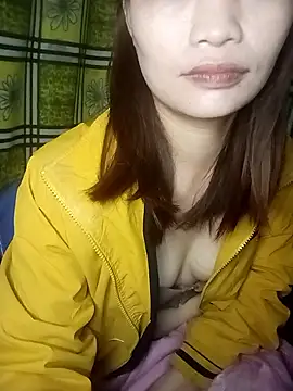 Webcam Model (-Mymayya-)  is live.Free join now!