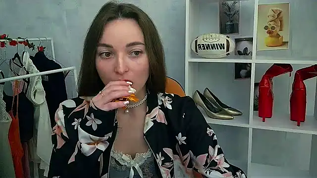 _Barbie_Kiss_ webcam