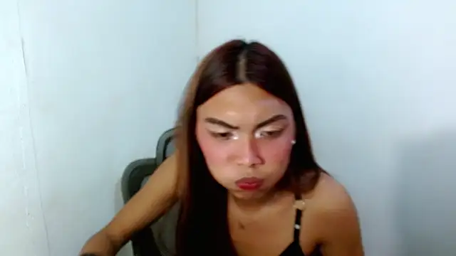 hotasianglenda webcam