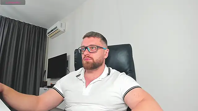 Findom_guy webcam