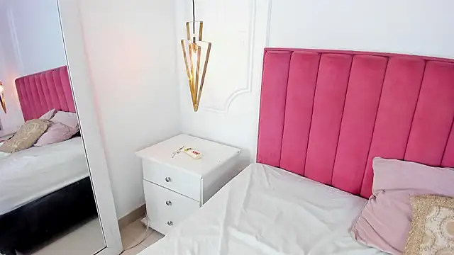 Tessa_Sinclaire webcam