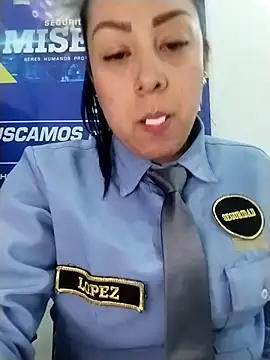 cristal__11 - CRISTAL__11's free webcam - UK Sex Cams