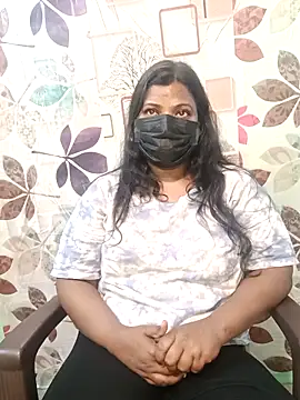 tamil-milf- - TAMIL-MILF-'s free webcam