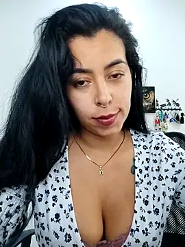 luianna - Luianna's free webcam