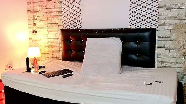 IsabellaTayllor webcam