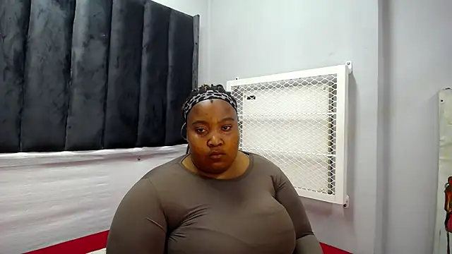 BigAssBBW24 webcam