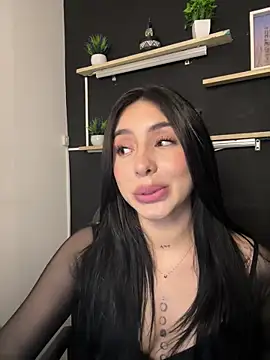 Webcam Model (isabella_jade)  is live.Free join now!