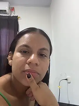 cherrydulce17 webcam