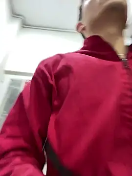 santiObrero – webcam model profile photo