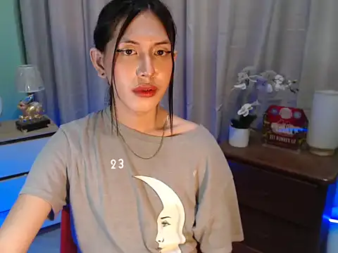 yourplay1ngdoll - Yourplay1ngdoll's free webcam