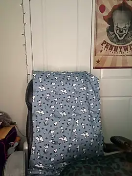 CharmingMaddie webcam