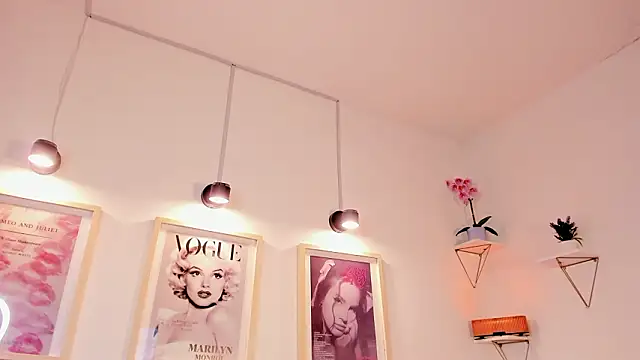 evan_voss (M twink) - play with dildo torso in my ass