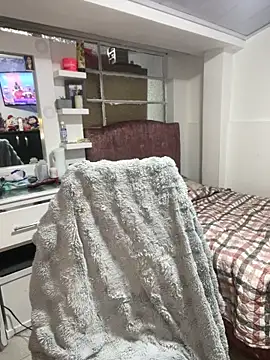 Webcam Model (MadisonCambel)  is live.Free join now!