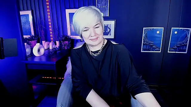 carmensoft - CarmenSoft's free webcam - UK Sex Cams