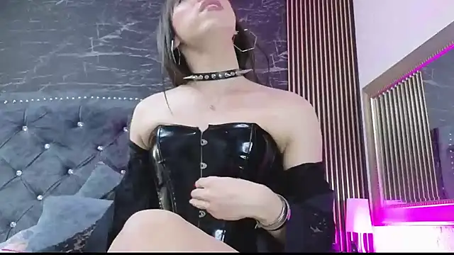 diosagolden (T young) - insert an anal plug