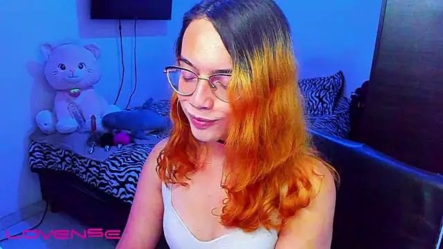 lillykittyyy (T young) - Spank my tits 7w7