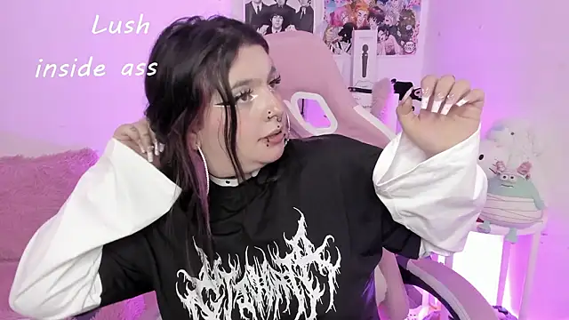 sachi_meow - Sachi_Meow's free webcam - UK Sex Cams