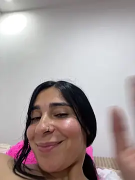 Meganmilk1's Live Sex Cam Show