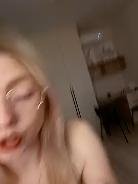 caressyourself's Live Sex Cam Show