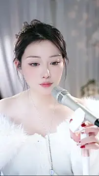 美女Dou-Dou-er在线直播