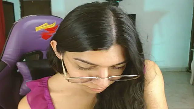 Alanni_parker webcam