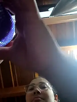 CataleyaRoselle webcam