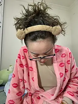 chick-888 Live Webcam on Stripchat