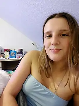 HotAlice69 webcam