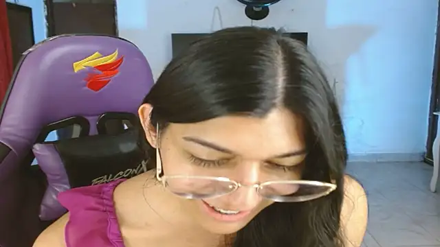 Alanni_parker webcam