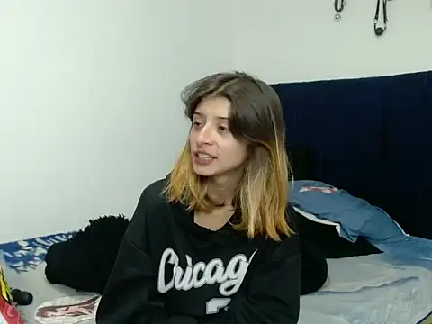 KratosAfroditacs webcam