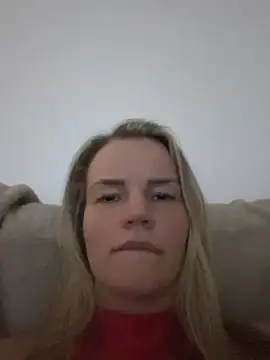 Cutebrowneyes_ webcam