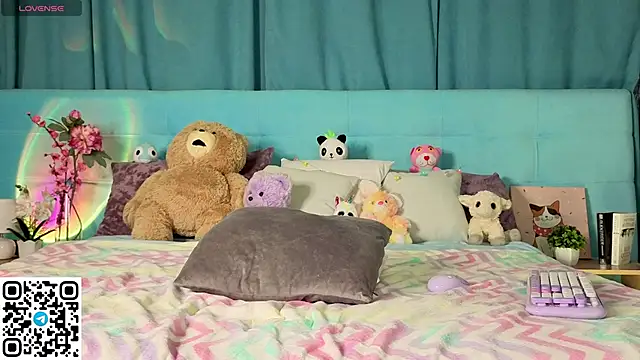 aurora_bennet - Aurora_Bennet's free webcam - UK Sex Cams