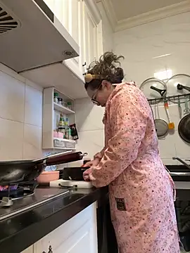 chick-888 Live Webcam on Stripchat