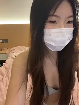 美女_xiaoxinxin_在线直播