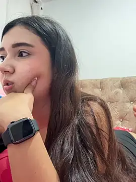 Webcam Model (mia_cooper_24)  is live.Free join now!