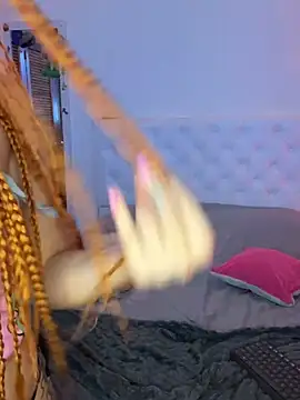 kylie444_ Live Webcam on Stripchat